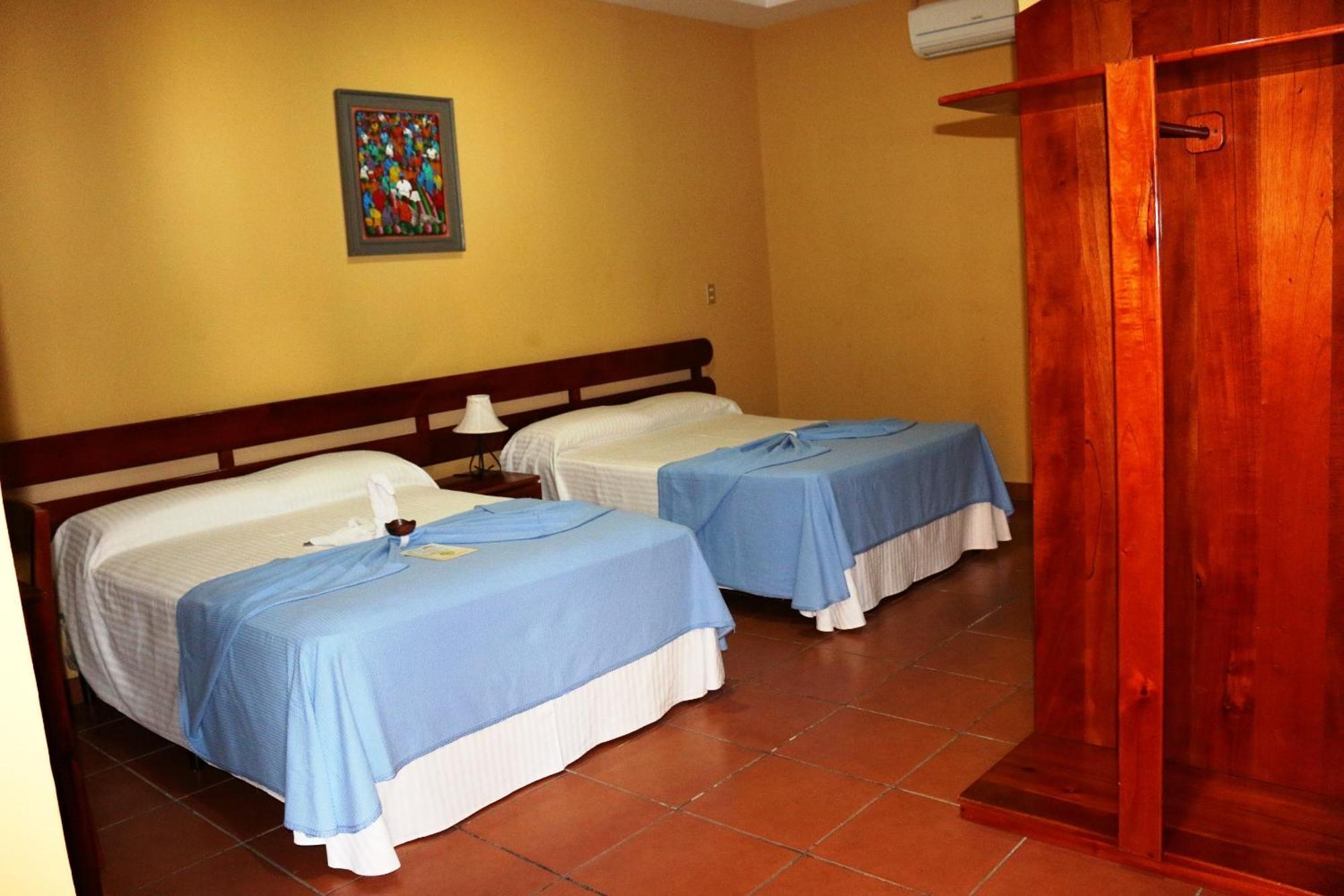 Hotel Los Arcos Esteli Room photo
