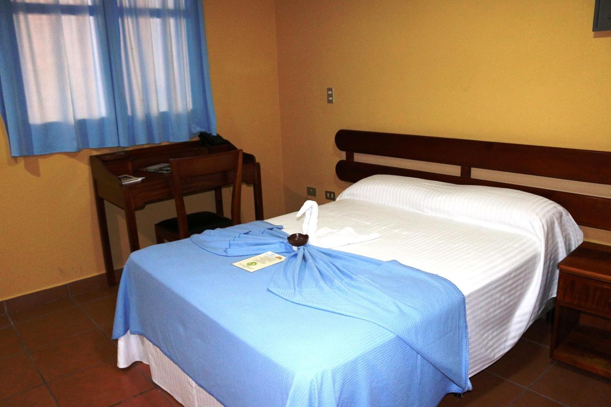 Hotel Los Arcos Esteli Room photo